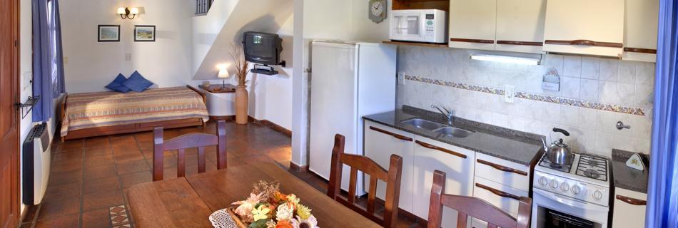 Отель Complejo De Cabanas Llatani Лос-Реартес Экстерьер фото